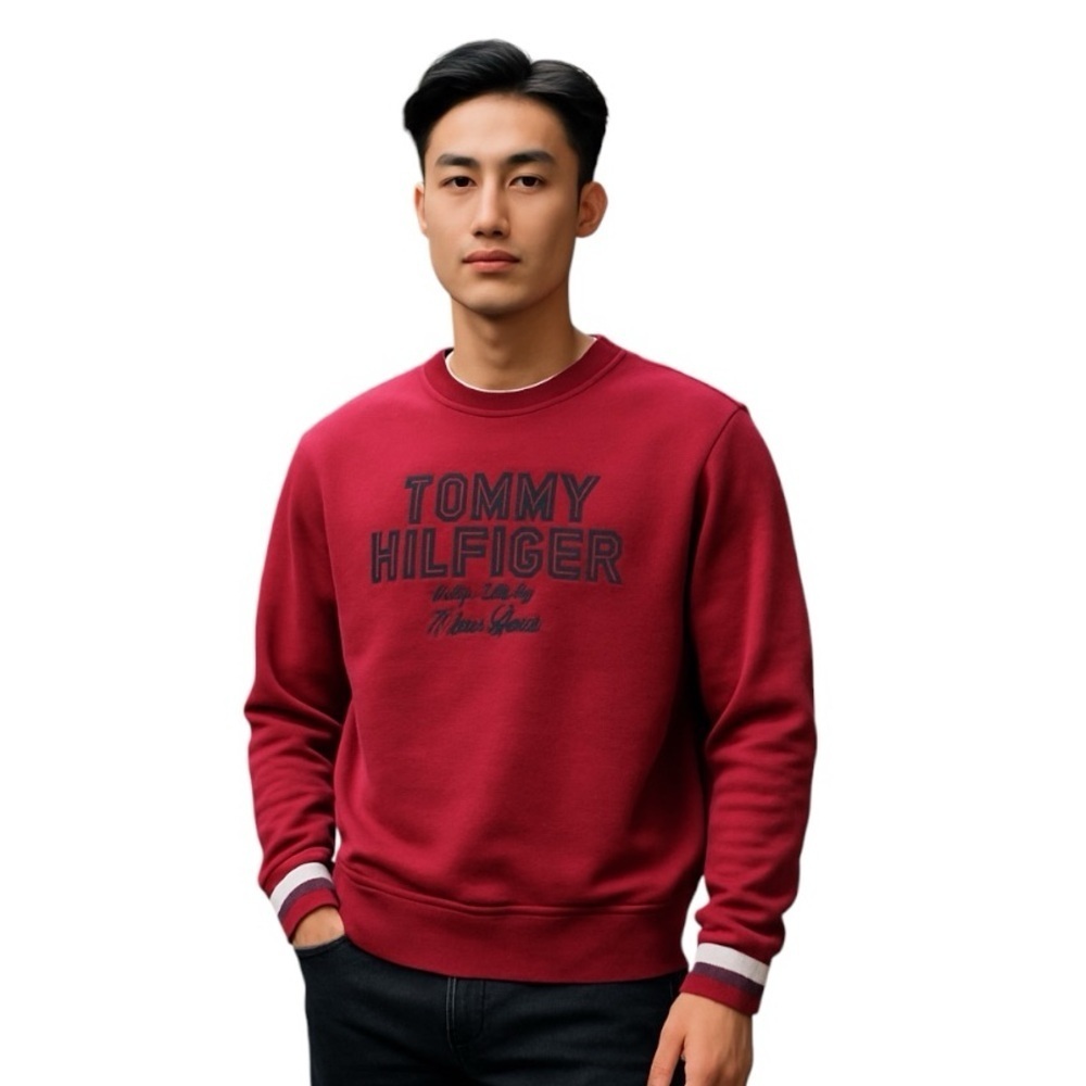 Tommy Hilfiger Men's Slater Long Sleeves Graphic Crewneck Rouge  XL 100% Cotton